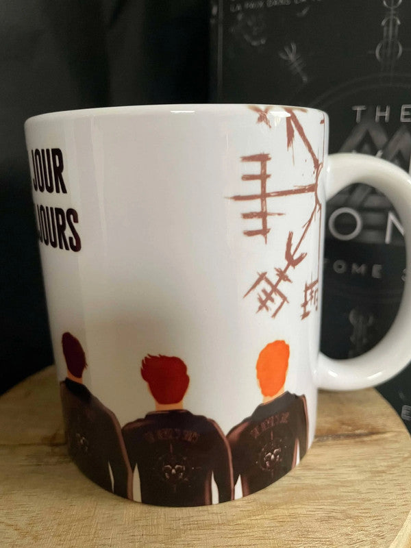 Mug The Devil's sons