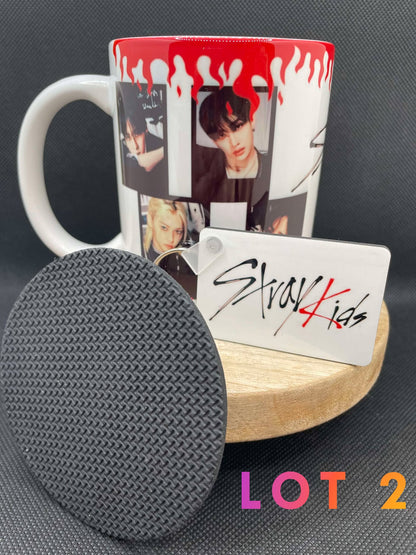 Coffret Mug Stray Kids + sous tasse + porte clé